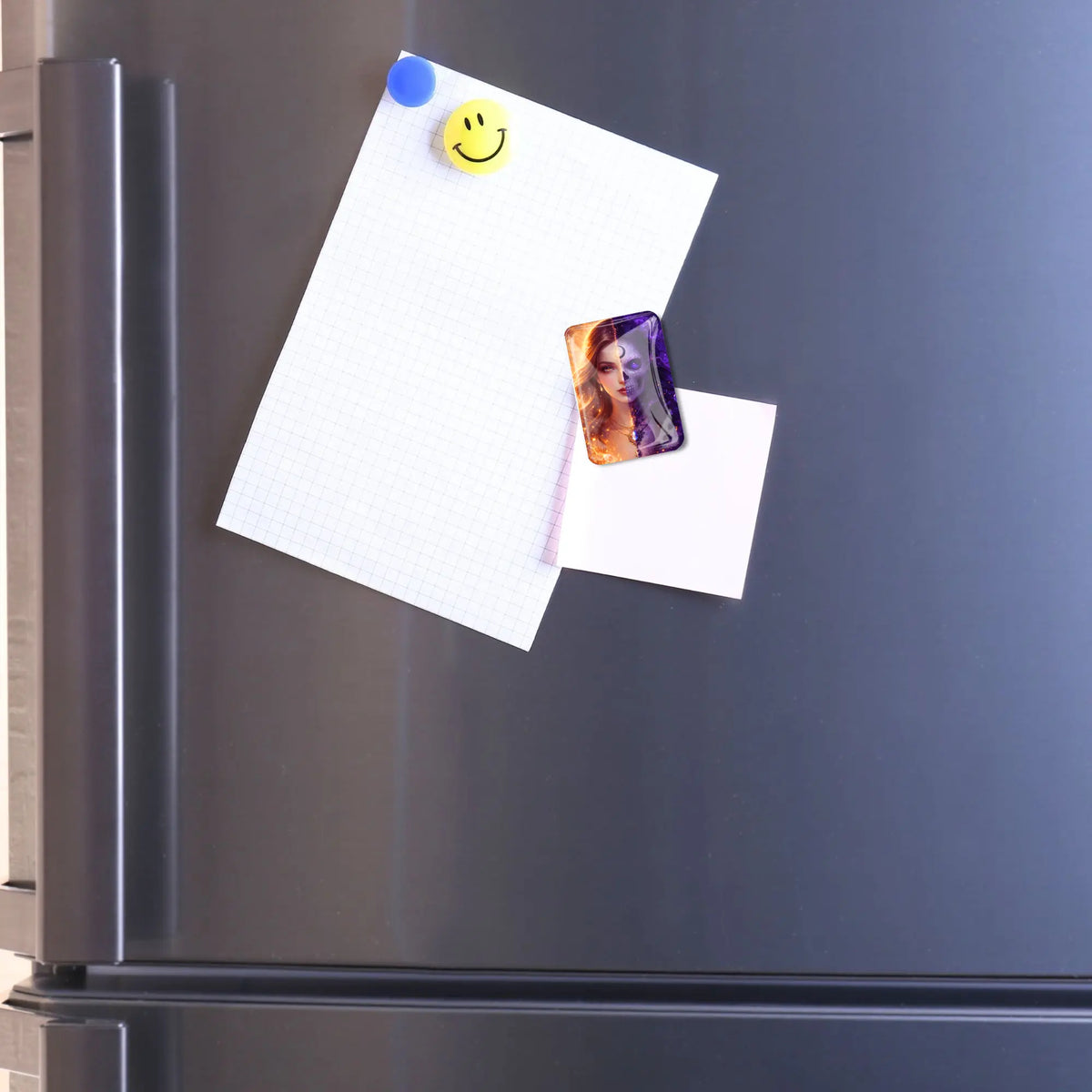 Magischer Cover Minder mit Frauen-Motiv für Diamond Painting, haftend auf einer magnetischen Oberfläche.