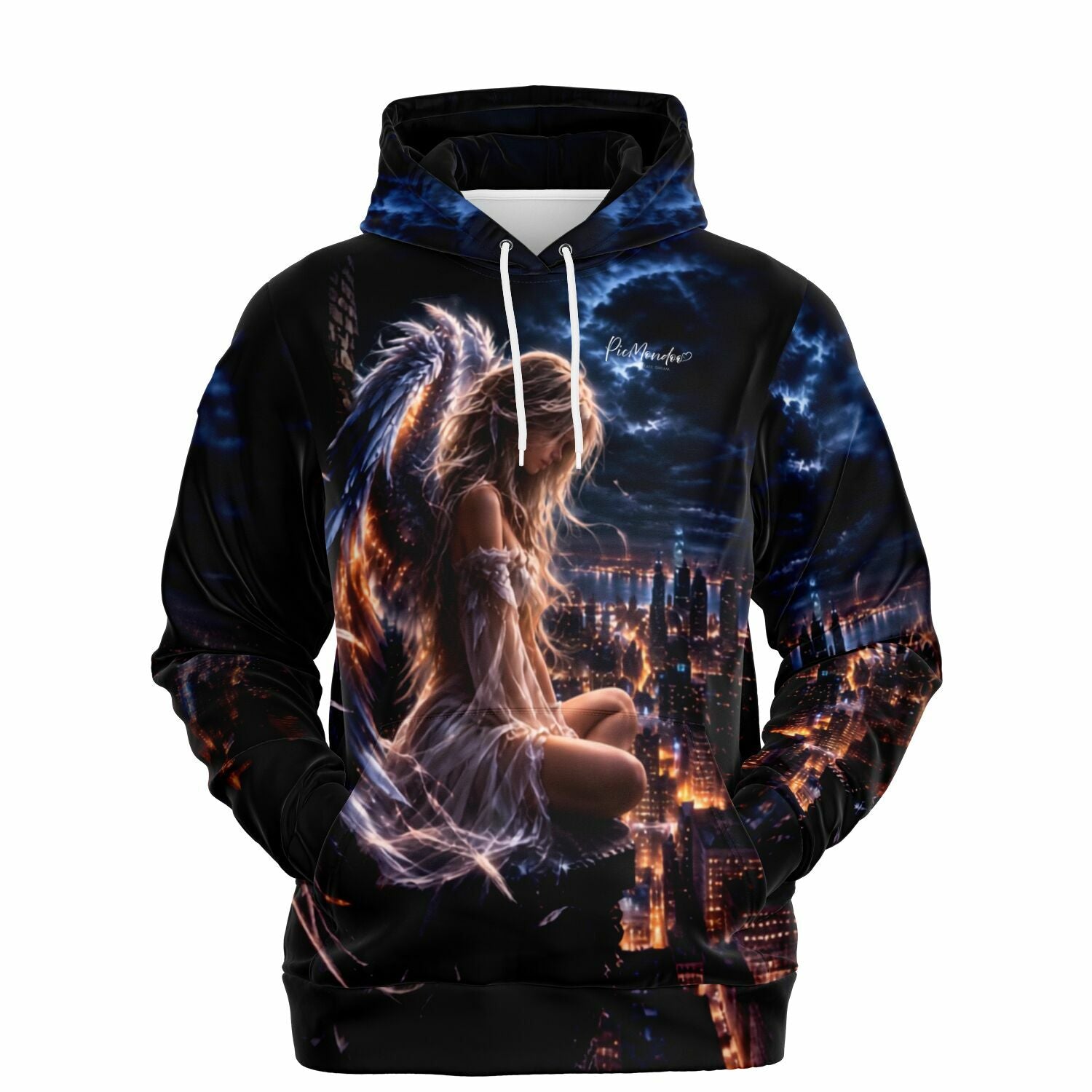 Dreamer Hoodie mit Engel-Motiv: Ein hell erleuchtetes Stadtpanorama bei Nacht als hochwertiges AOP-Design.