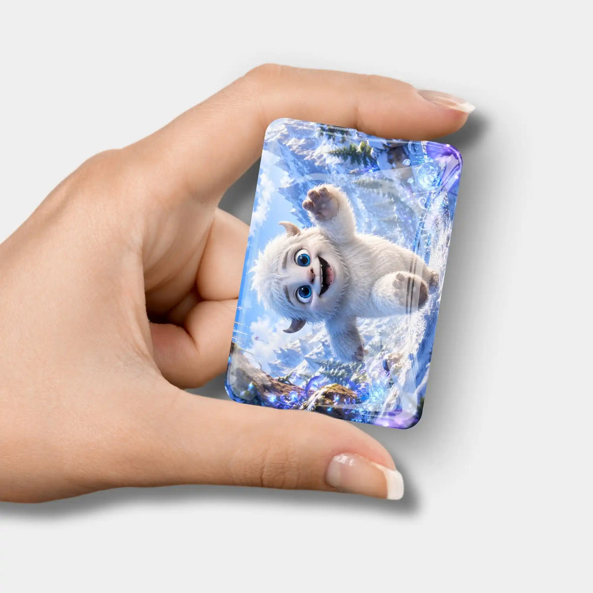 Diamond Painting Cover Minder aus Glas mit süßem Yeti im Schnee – Zubehör Mitten ins Abenteuer