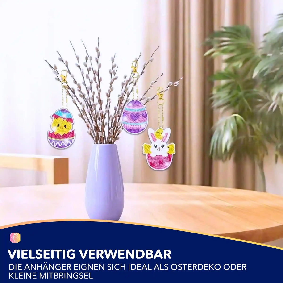 Funkelnde Diamond Painting Oster-Anhänger als kreative DIY Osterdeko an einem Weidenzweig in der Vase.