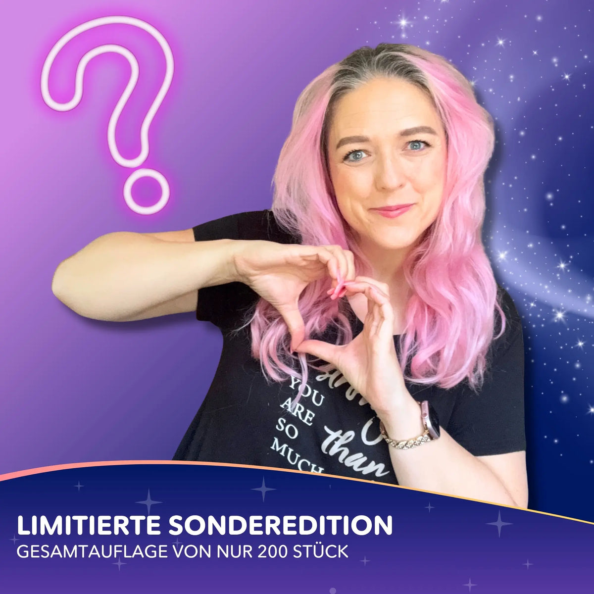Frau mit pinken Haaren präsentiert die limitierte Diamond Painting Mystery Box Geburtstag als kreatives Bastelgeschenk.