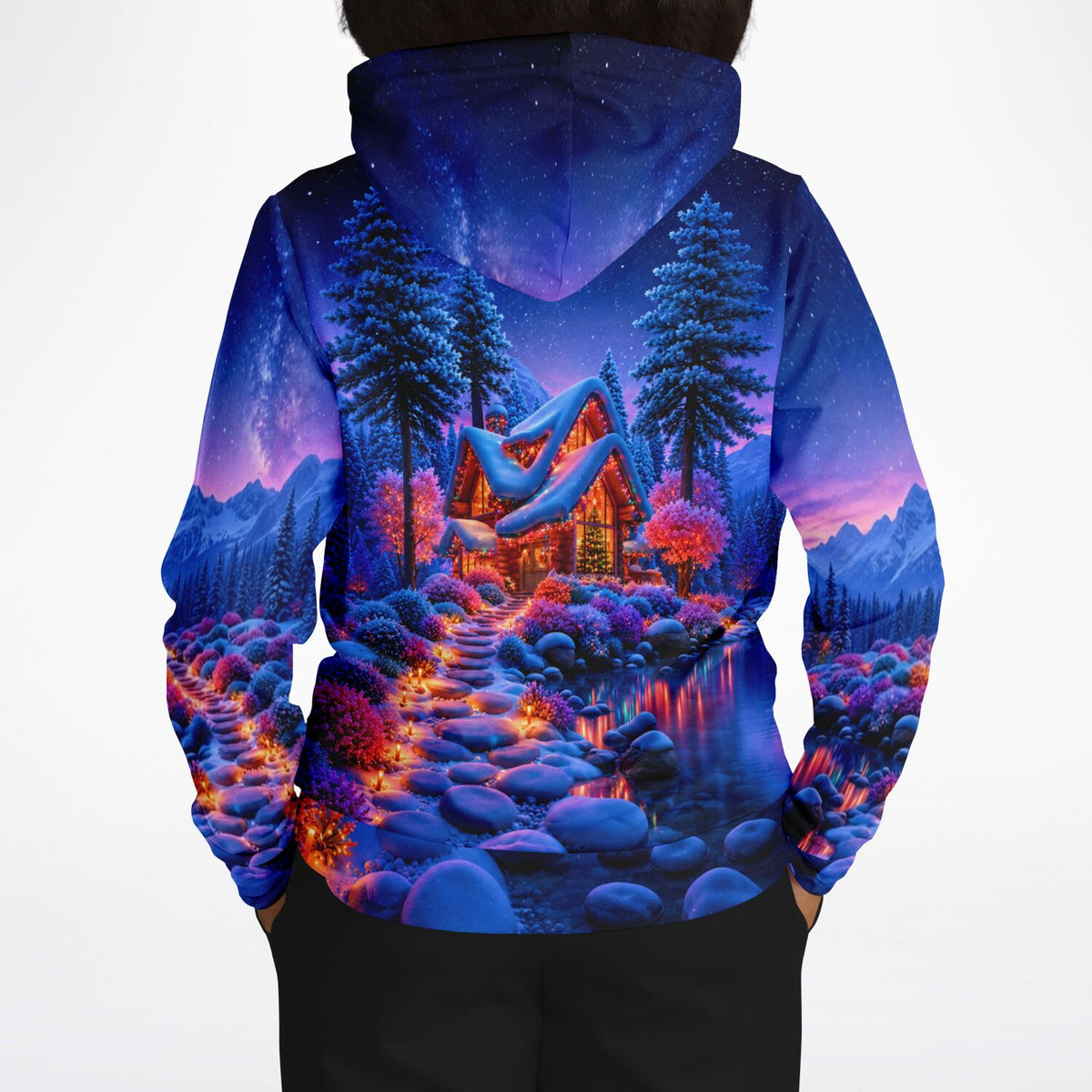 Dreamer Hoodie mit weihnachtlichem Lichterwald-Motiv, inspiriert von stimmungsvollen Diamond Painting Landschaften.