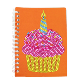 Diamond Painting Notizbuch mit Cupcake und Kerze zum Geburtstag