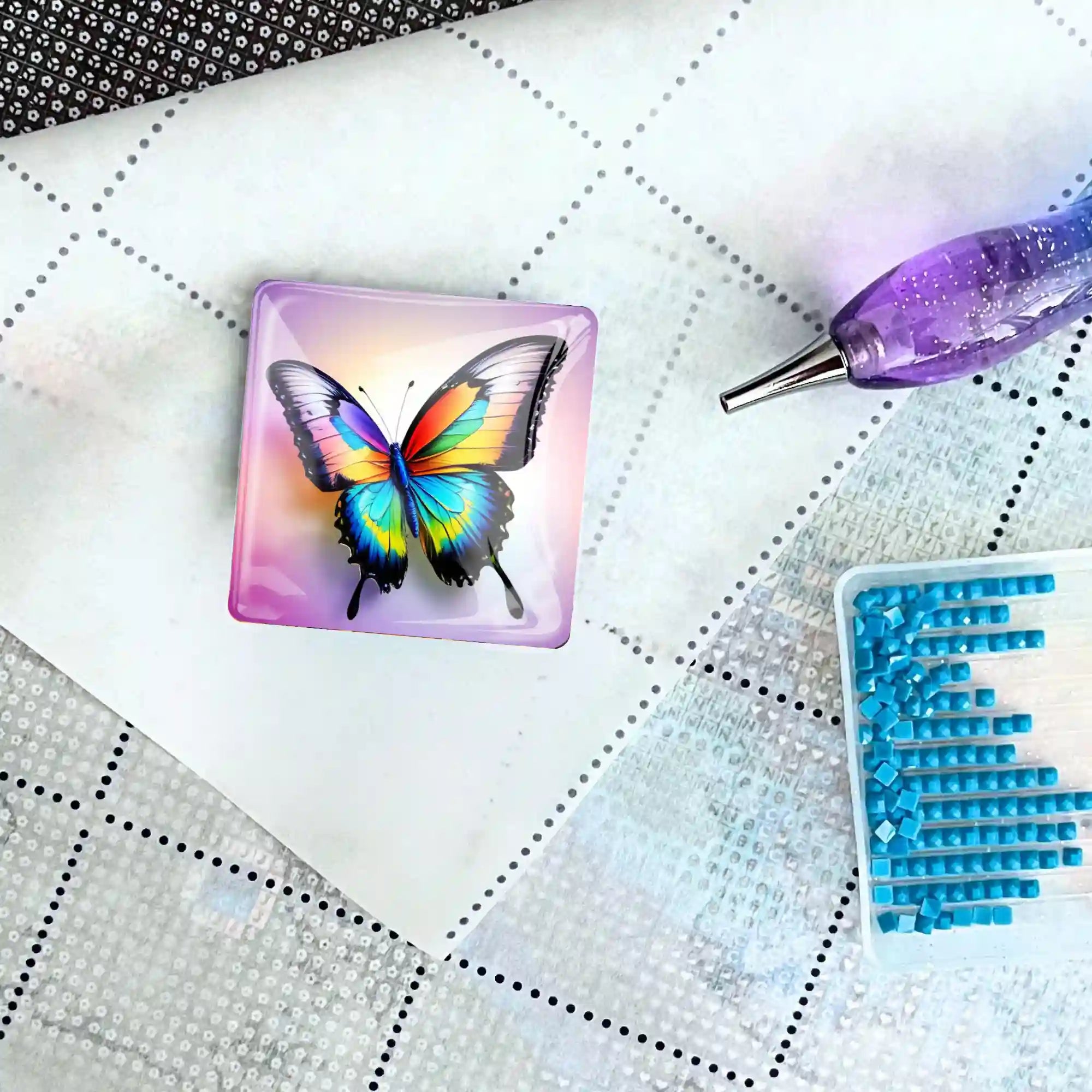 Cover Minder - Moni Live Verkauf - Butterfly Mona