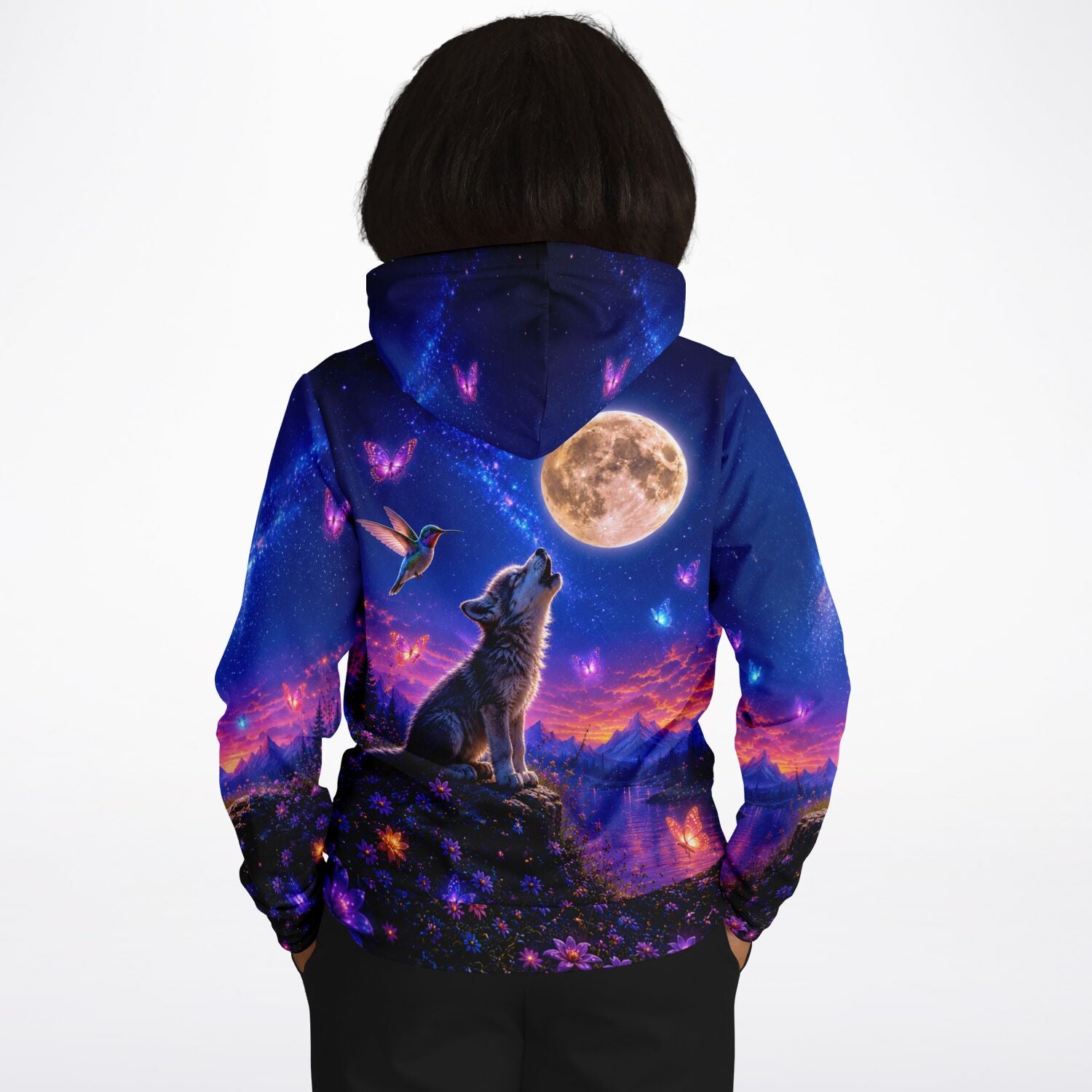 Dreamer Hoodie mit Wolf, Mond und Schmetterlingen im Stil von Diamond Painting Motiven für kreative DIY-Liebhaber