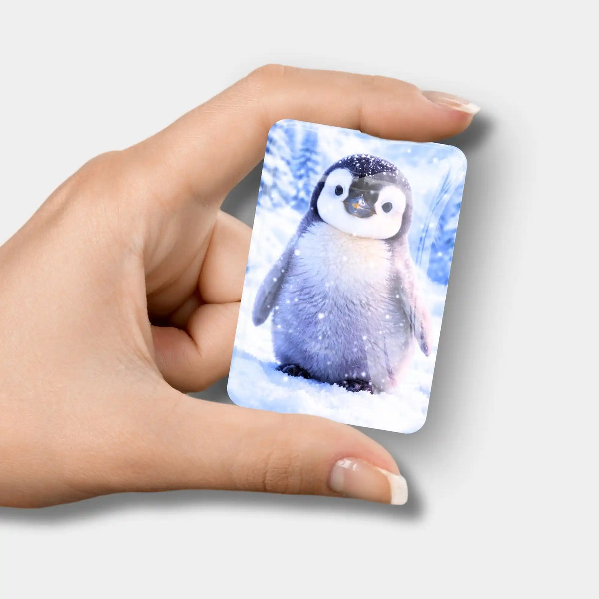Diamond Painting Cover Minder Winterpieps aus Glas mit süßem Pinguin im Schnee von Picmondoo