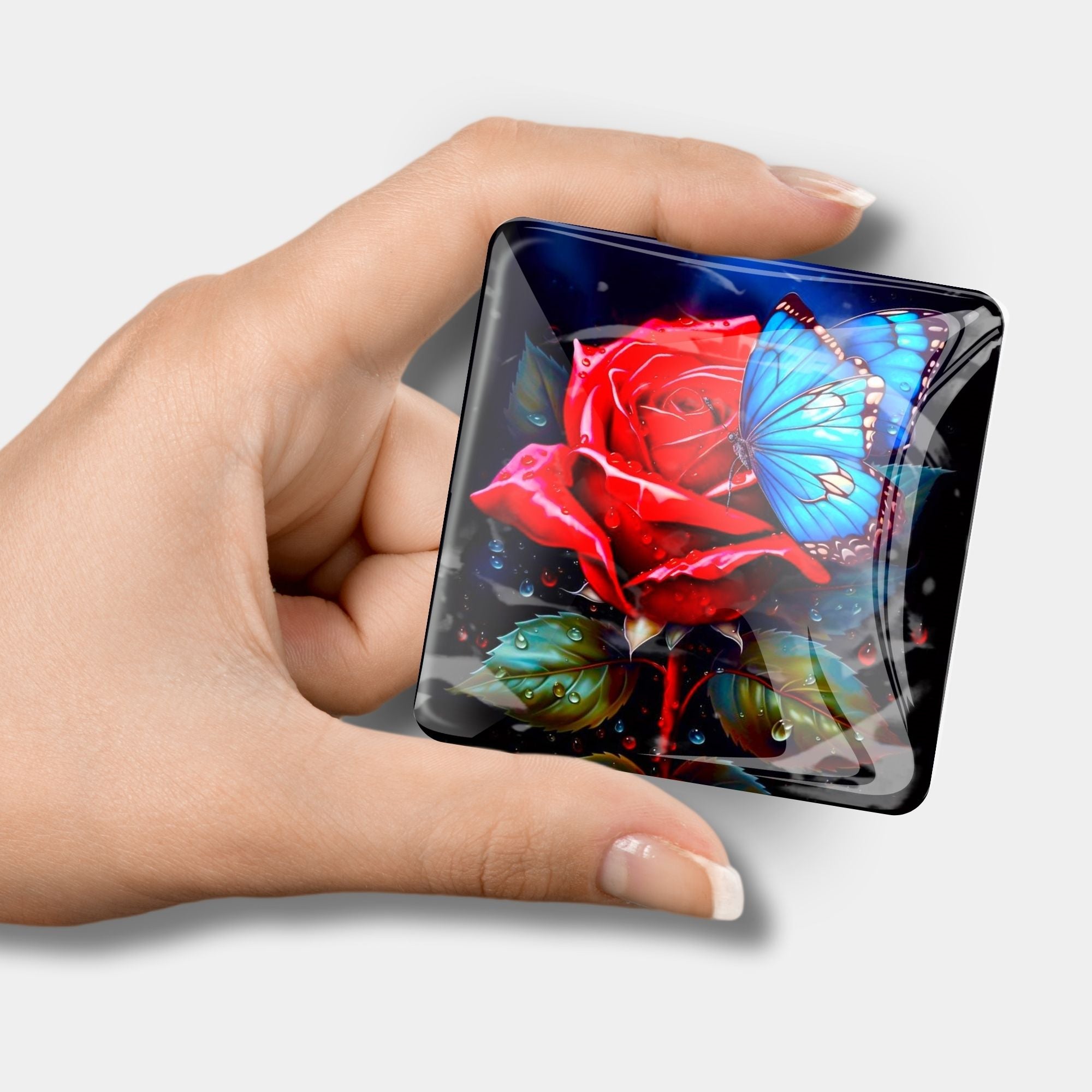 Cover Minder - Rote Rose trifft blauen Schmetterling
