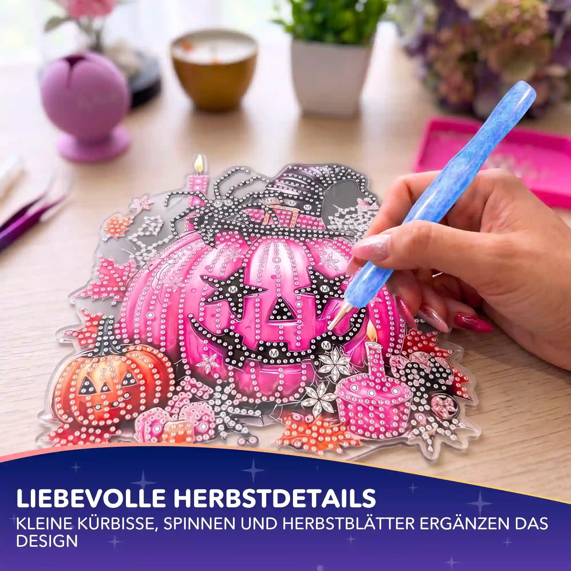 Diamond Painting Aufsteller pinker Kürbis als Halloween-Deko mit glitzernden Steinchen und Set-Werkzeug