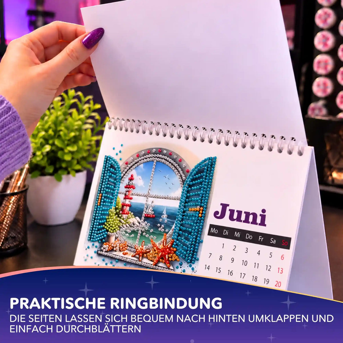 Diamond Painting Tischkalender 2027 mit Leuchtturm-Motiv aus glitzernden Steinchen und praktischer Ringbindung