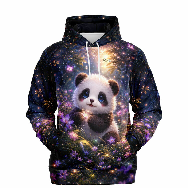 Dreamer Hoodie mit niedlichem Panda Motiv im magischen Wald als Ergänzung zu Diamond Painting und Malen nach Zahlen Sets.