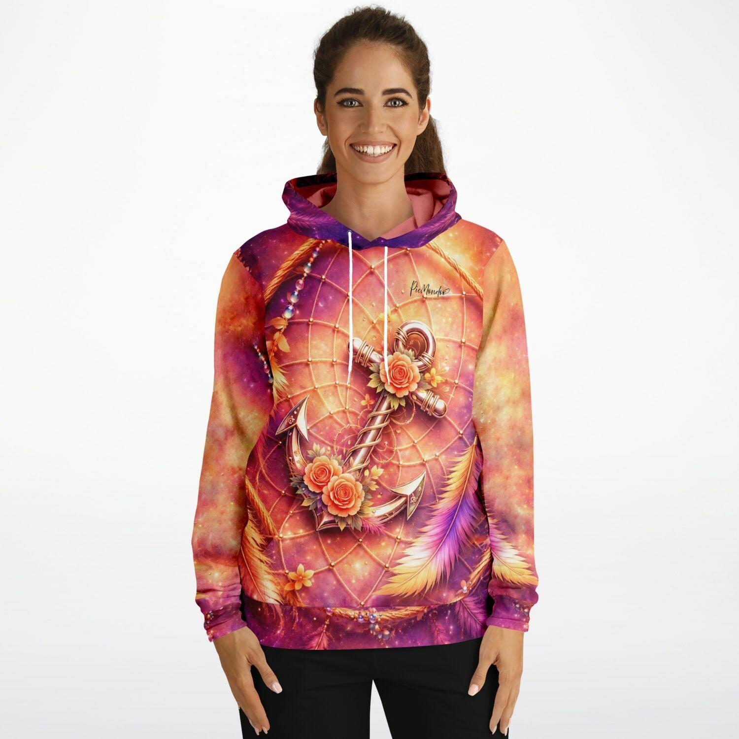 Frau trägt Dreamer Hoodie mit buntem Anker, Rosen und Traumfänger-Design im Stil von Diamond Painting Motiven